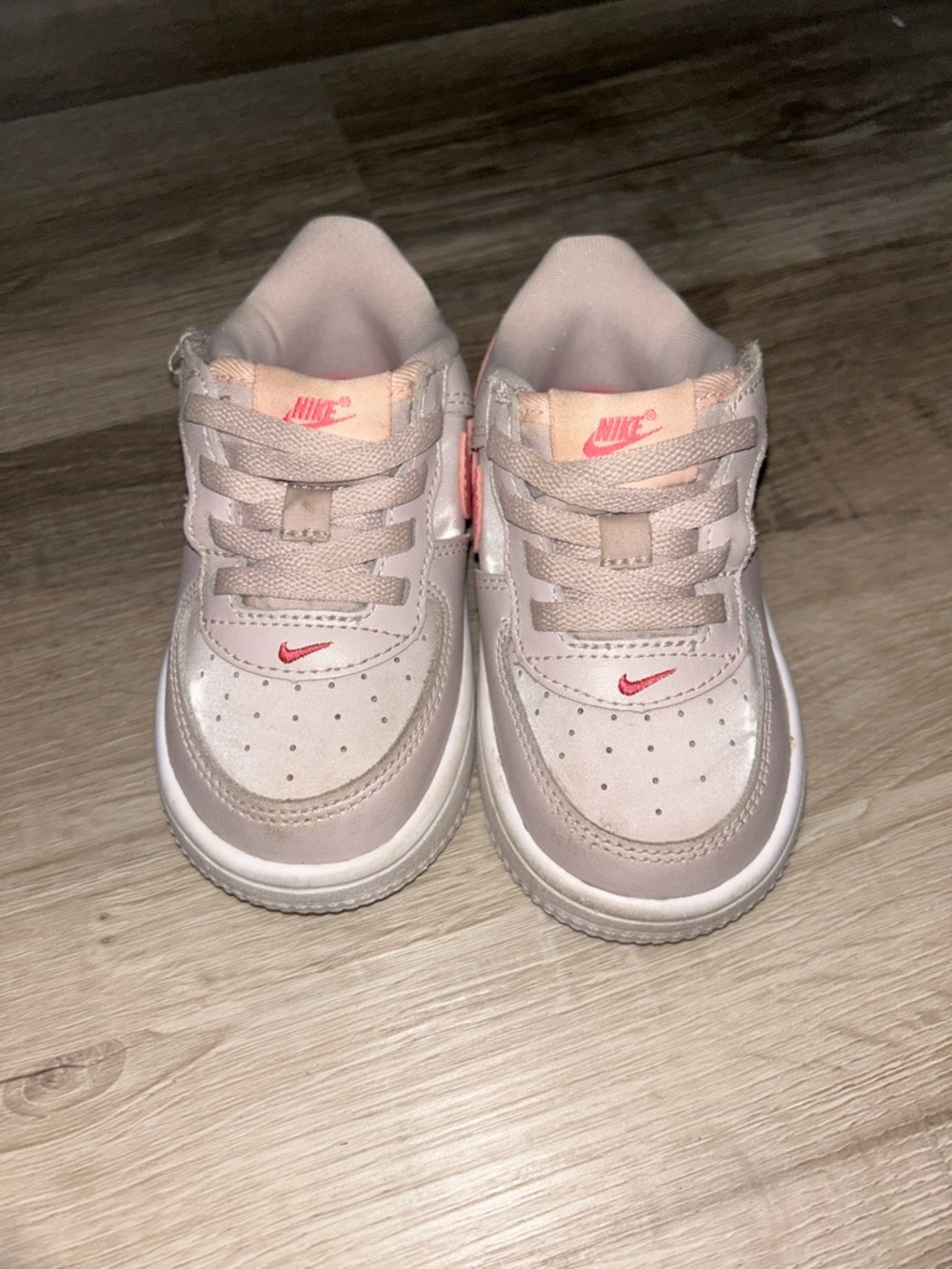 Nike Kids Light Pink and Beige Low-Top Sneakers